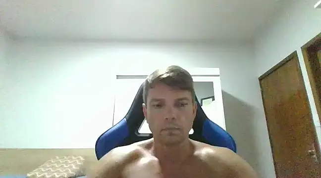 Snapshot of gauchoalto chatting on 02.20.25 gauchoalto online show from 02.20.25