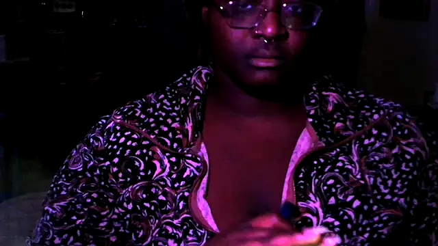 Snapshot of BigKittyRaven chatting on 12.07.24 BigKittyRaven online show from 12.07.24