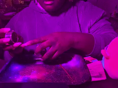 Snapshot of BigKittyRaven chatting on 12.09.24 BigKittyRaven online show from 12.09.24