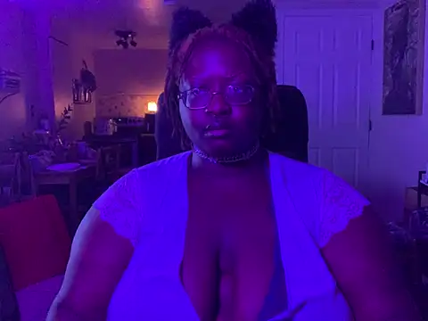 Snapshot of BigKittyRaven chatting on 12.10.24 BigKittyRaven online show from 12.10.24