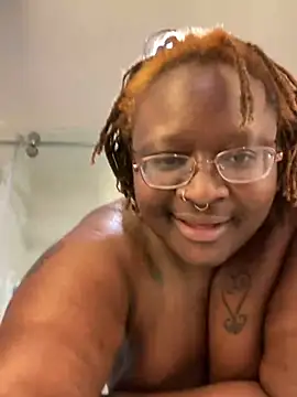 Snapshot of BigKittyRaven chatting on 12.14.24 BigKittyRaven online show from 12.14.24