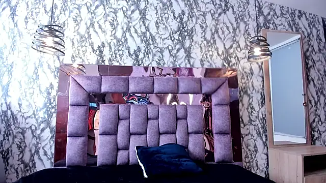 Snapshot of Vick_daves_ chatting on 02.17.25 Vick daves online show from 02.17.25