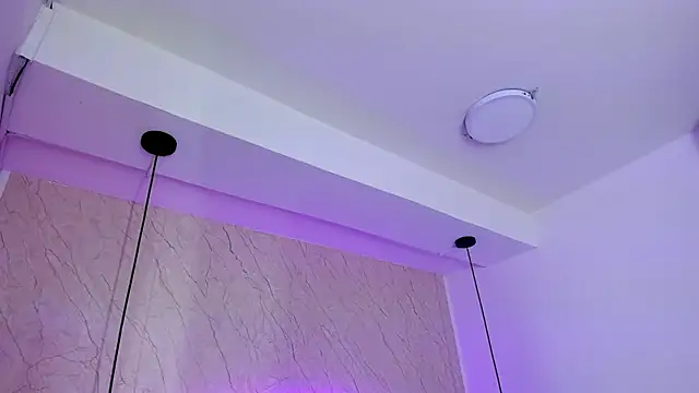 Snapshot of Vick_daves_ chatting on 10.22.25 Vick daves online show from 10.22.25