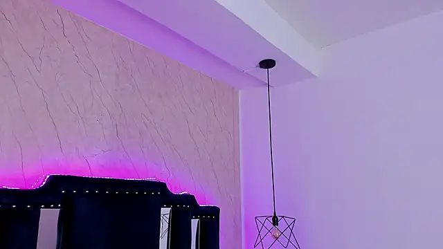 Snapshot of Vick_daves_ chatting on 11.07.25 Vick daves online show from 11.07.25