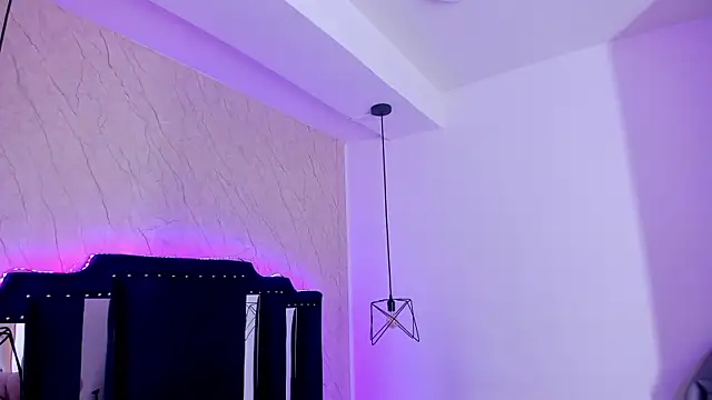 Snapshot of Vick_daves_ chatting on 11.21.25 Vick daves online show from 11.21.25