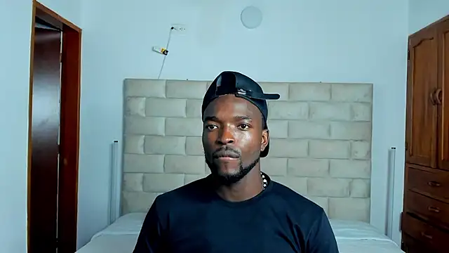 Dylan Taylor online show from 01.18.26