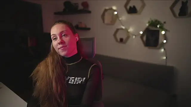 Berberis  Silene online show from 10.03.25