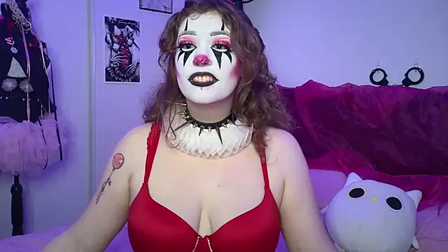 Snapshot of Twitchtheclownn chatting on 10.01.25 Twitchtheclownn online show from 10.01.25