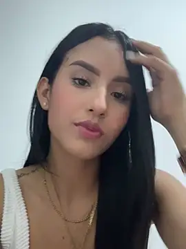 Snapshot of _AmberSmithh chatting on 12.13.24 AmberSmithh online show from 12.13.24