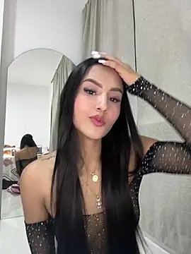 Snapshot of _AmberSmithh chatting on 01.25.25 AmberSmithh online show from 01.25.25