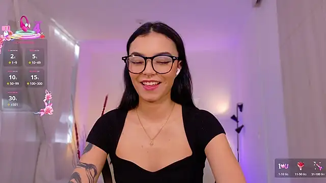 AnabelWolf online show from 10.17.25