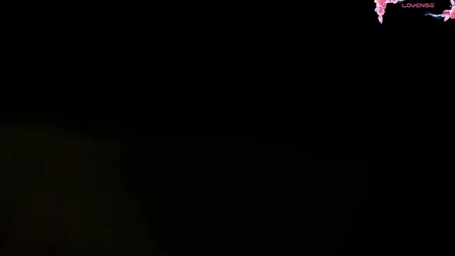 Snapshot of AnabelWolf chatting on 05.13.26 AnabelWolf online show from 05.13.26