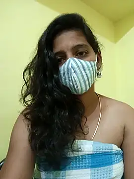 Tamil Shalini Lustyy online show from 03.12.25