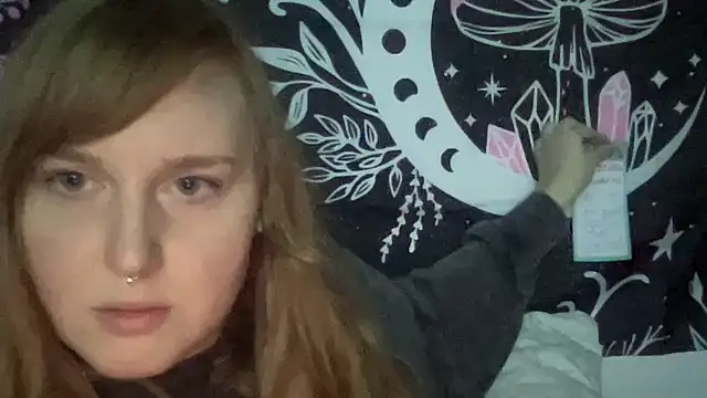 Snapshot of thickgingergoddess chatting on 02.06.25 thickgingergoddess online show from 02.06.25
