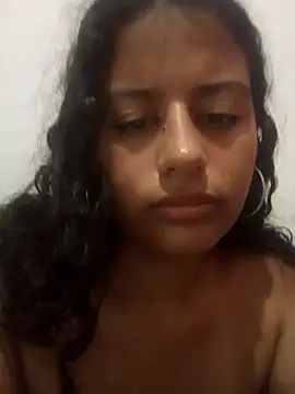 Snapshot of Babydol18_ chatting on 12.30.24 Babydol18  online show from 12.30.24