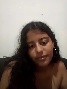 Snapshot of Babydol18_ chatting on 12.31.24 Babydol18  online show from 12.31.24