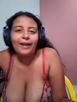 Snapshot of Babydol18_ chatting on 01.26.25 Babydol18  online show from 01.26.25