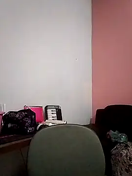 Snapshot of Babydol18_ chatting on 02.13.25 Babydol18  online show from 02.13.25