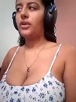 Snapshot of Babydol18_ chatting on 02.26.25 Babydol18  online show from 02.26.25