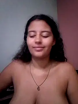 Snapshot of Babydol18_ chatting on 03.04.25 Babydol18  online show from 03.04.25