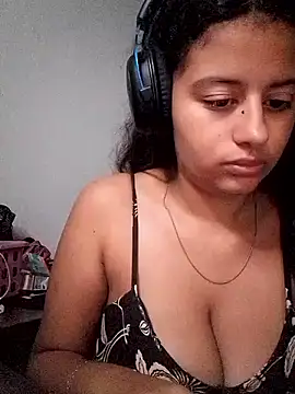 Snapshot of Babydol18_ chatting on 03.17.25 Babydol18  online show from 03.17.25