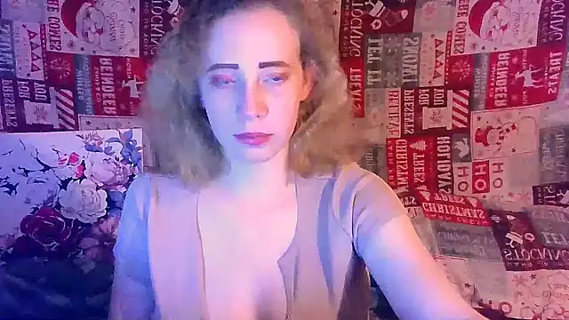 Snapshot of MelxMellie chatting on 03.07.25 MelxMellie online show from 03.07.25