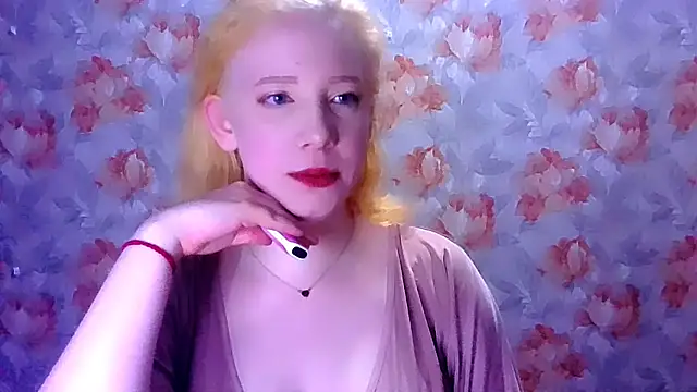 Snapshot of MelxMellie chatting on 04.25.26 MelxMellie online show from 04.25.26
