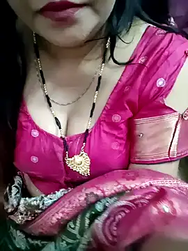 Snapshot of Mayuri77 chatting on 07.25.26 Mayuri77 online show from 07.25.26