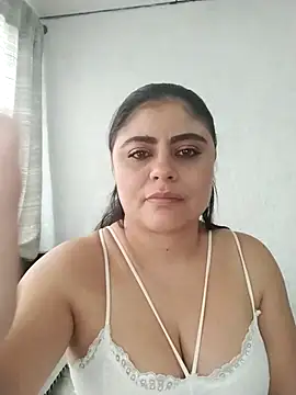 ElizabethWeil online show from 02.24.25