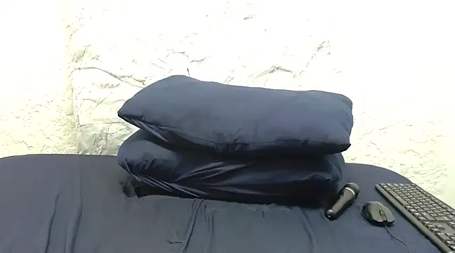 Snapshot of LolaTwerksXX chatting on 03.13.25 LolaTwerksXX online show from 03.13.25