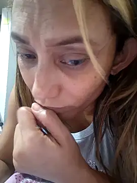 Snapshot of salome_drasin chatting on 05.16.26 salome drasin online show from 05.16.26