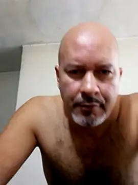 Snapshot of Juan_45 chatting on 06.26.26 Juan 45 online show from 06.26.26