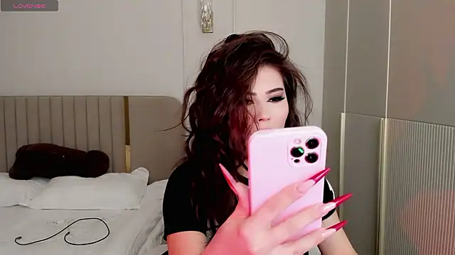 may mia online show from 02.01.26