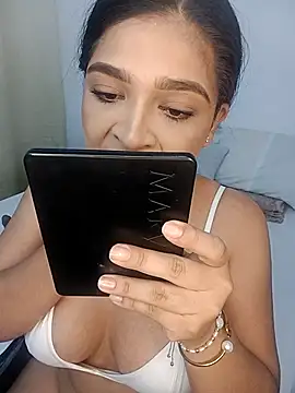 AdeleGray online show from 11.10.25