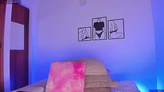 777AylinZ online show from 11.08.25