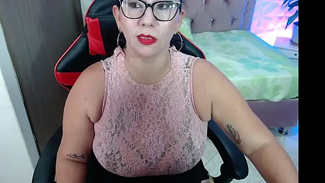 ashleylove prg online show from 12.29.24