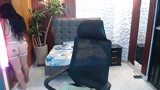 ashleylove prg online show from 12.29.24