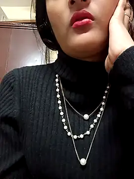 Snapshot of BabySlimmy10 chatting on 02.04.25 BabySlimmy10 online show from 02.04.25