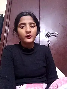 Snapshot of BabySlimmy10 chatting on 12.02.25 BabySlimmy10 online show from 12.02.25