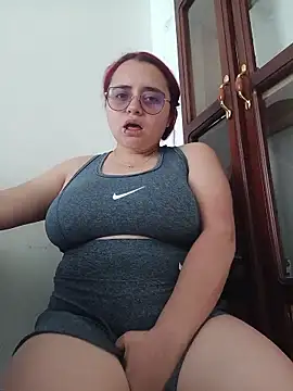 CURVY-HORNY online show from 01.17.26