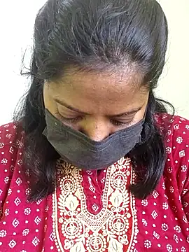 Snapshot of sheela28 chatting on 09.23.25 sheela28 online show from 09.23.25