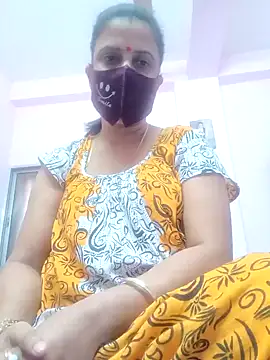 Snapshot of Cute-manisha chatting on 01.22.25 Cute-manisha online show from 01.22.25