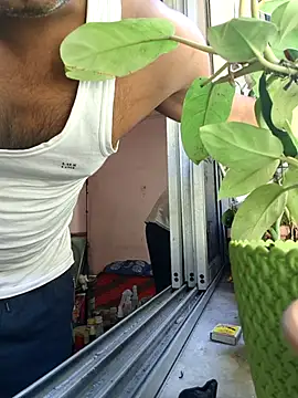 Snapshot of Cute-manisha chatting on 03.12.25 Cute-manisha online show from 03.12.25