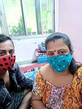 Snapshot of Cute-manisha chatting on 03.20.25 Cute-manisha online show from 03.20.25