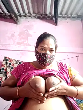 Hotty-rumi online show from 02.12.25