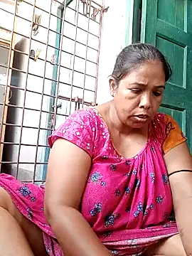 Hotty-rumi online show from 02.16.25