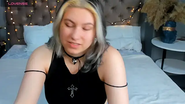 Bonni Meiz online show from 01.03.25