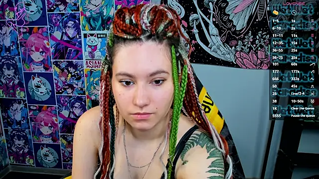 Snapshot of Bonni_Meiz chatting on 11.22.25 Bonni Meiz online show from 11.22.25