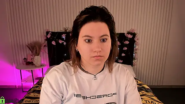 Snapshot of Bonni_Meiz chatting on 01.11.26 Bonni Meiz online show from 01.11.26