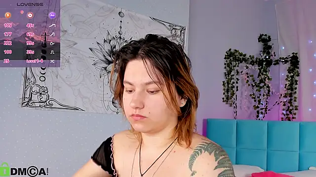 Snapshot of Bonni_Meiz chatting on 04.26.26 Bonni Meiz online show from 04.26.26